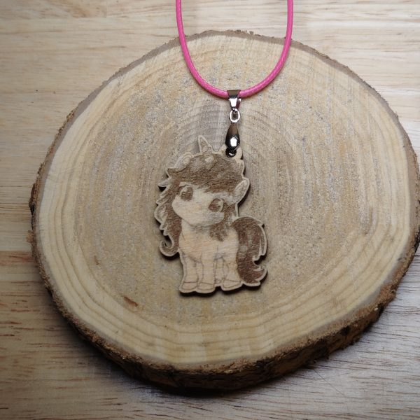 Pendentif "Liana la licorne"